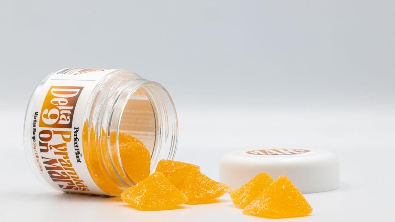 Delta 9 Gummies Review - Pyramids On Mars Delta 9 10mg Gummies