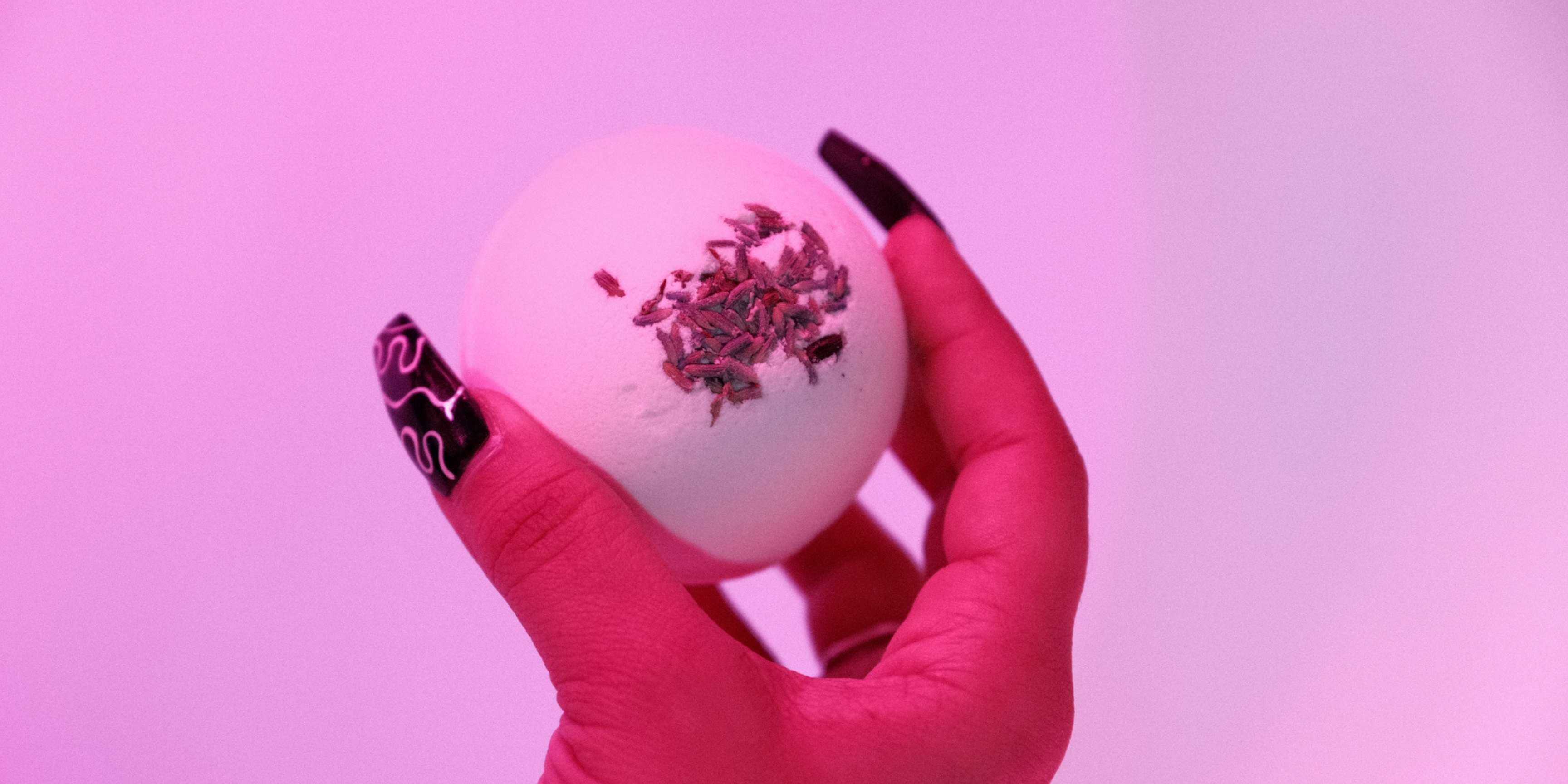 How do CBD Bath Bombs Work and What Do They Do?