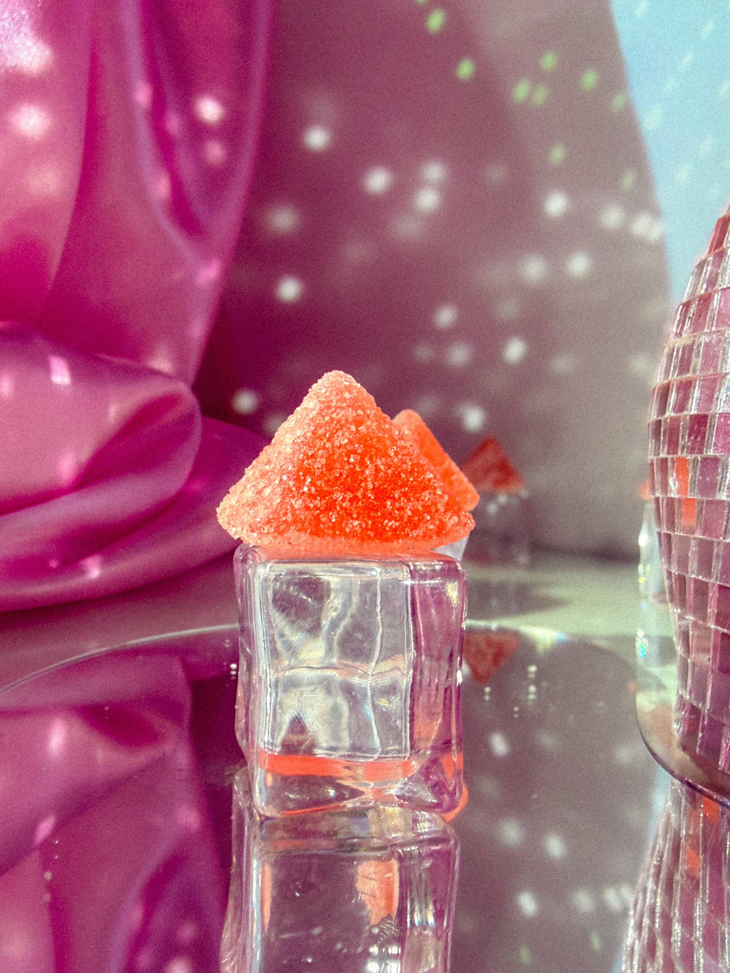 Perfect Plant Pyramids On Mars THC Gummies